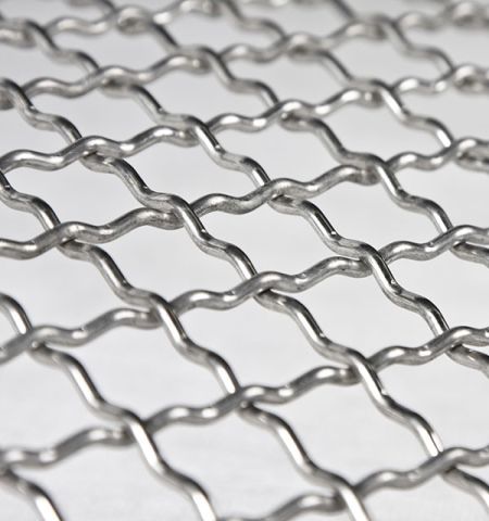 توری پرسی با توجه به نوع ساخت دارای مزایا و ویژگی های زیادی می باشد.