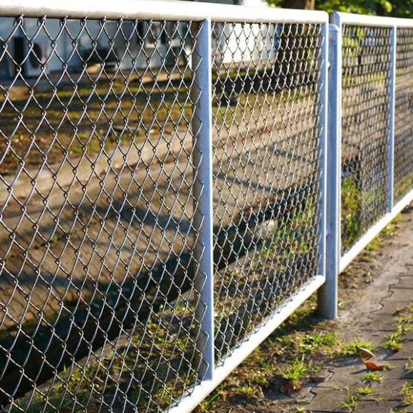 تصویر توری حصاری گالوانیزه