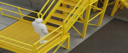 تصویر گریتینگ کامپوزیتی FRP به عنوان پله.